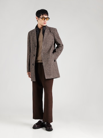 s.Oliver Átmeneti kabátok - barna