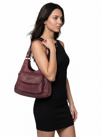 Samantha Look Crossbody Bag in Red