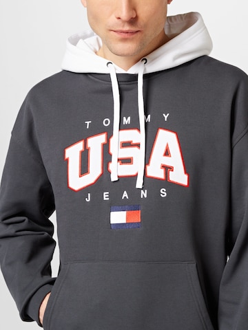 Tommy Jeans Mikina – šedá