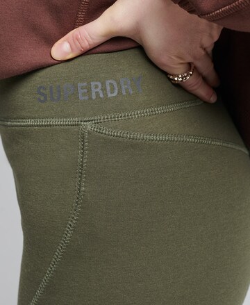 Superdry Skinny Sportbroek in Groen