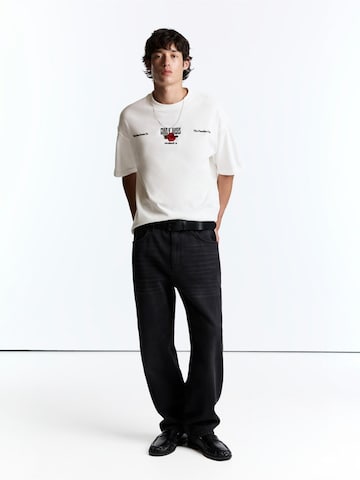Pull&Bear Shirt 'GUNS N' ROSES WORLD TOUR REL' in White