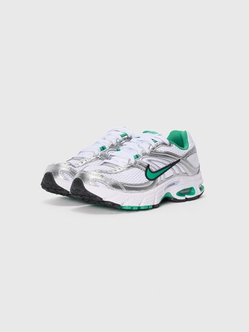 Nike Sportswear Platform trainers 'AIR MAX MOTO 2K' in White