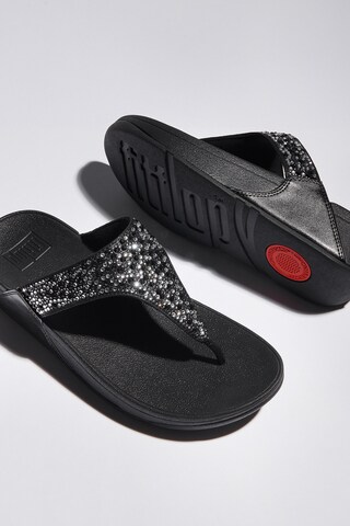 FitFlop T-Bar Sandals in Black
