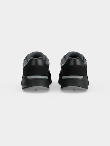 Calvin Klein Låg sneaker 'CITY' i svart