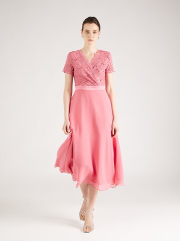 Robe de cocktail SWING en rose : devant