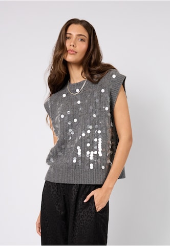 OH APRIL Pullunder 'Fia' in Grau: Vorderseite