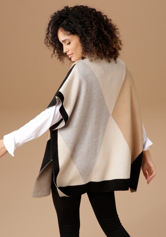 Aniston SELECTED Strickponcho in Beige