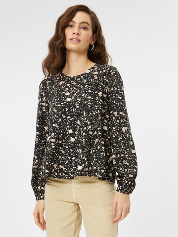 JDY Blouse in Black: front