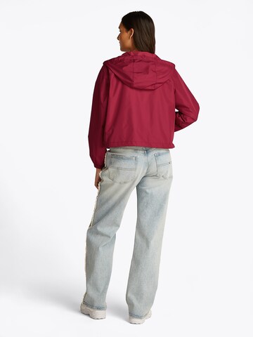 Tommy Jeans Between-season jacket 'ESSENTIAL' in Red