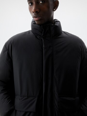 Pull&Bear Between-Season Jacket in Black