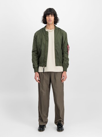 ALPHA INDUSTRIES Between-Season Jacket 'MA-1 TT' in Green