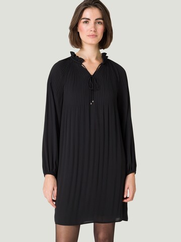 Robe zero en noir : devant