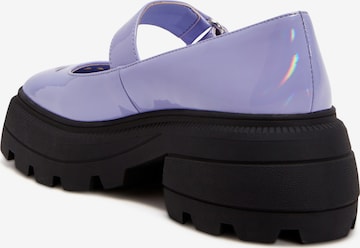 Katy Perry - Sapatos de salto 'THE GELI COMBAT MARY JANE' em roxo