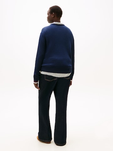 Tommy Hilfiger Curve Sweater in Blue
