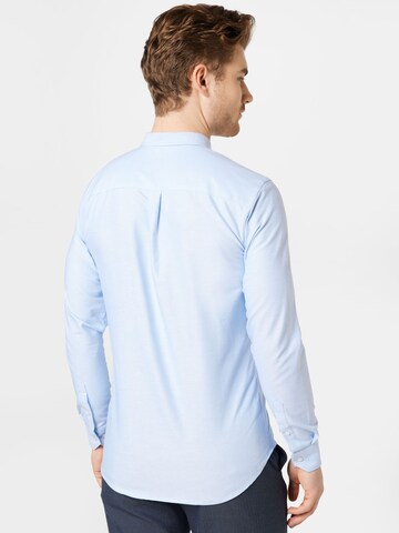 Coupe slim Chemise 'Christoph' Les Deux en bleu