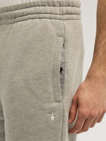 Regular Pantalon Trussardi en gris