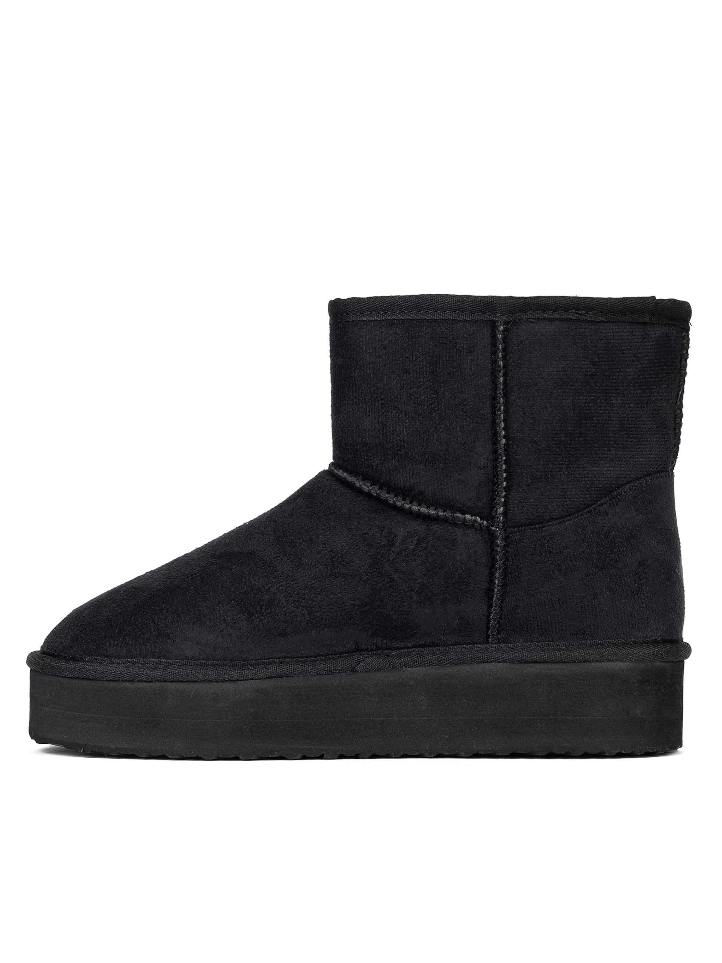 Stivale 'STELA' di Island Boot in nero: frontale