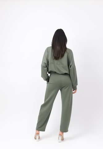 Elara Joggingpak in Groen