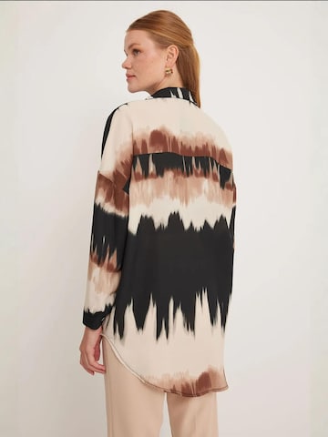 Bigdart Blouse in Zwart