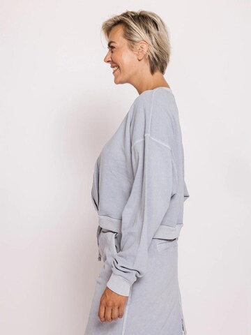 Zhrill Sweatshirt 'ZHSERAY'‌‌‌‌‌‌‌‌‌‌ in Blau