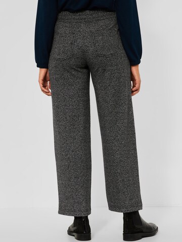 STREET ONE Wide leg Trousers with creases in Grey
