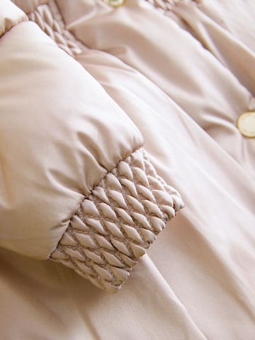Baker by Ted Baker Mantel in Beige