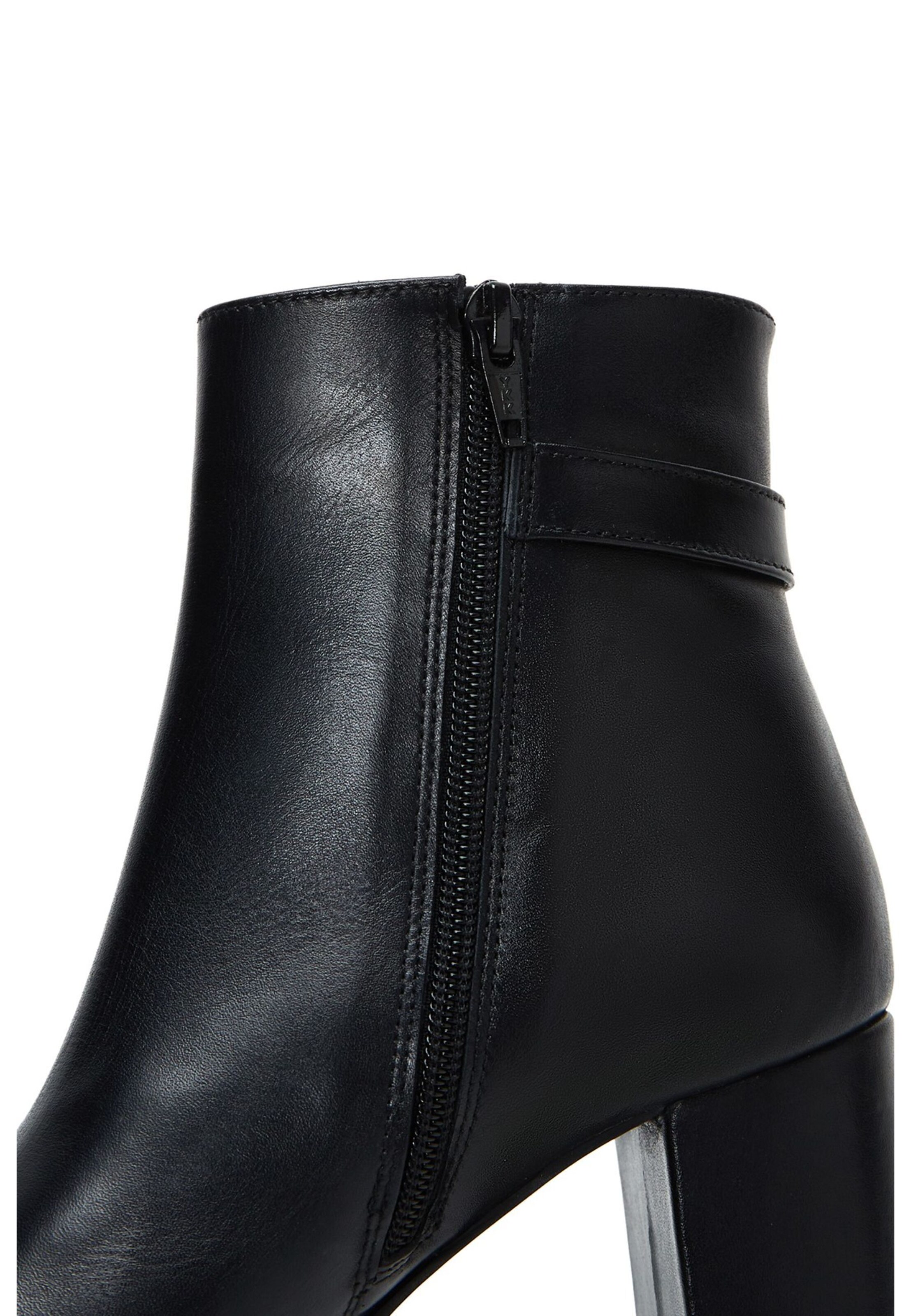Ankle boots di Derimod in nero