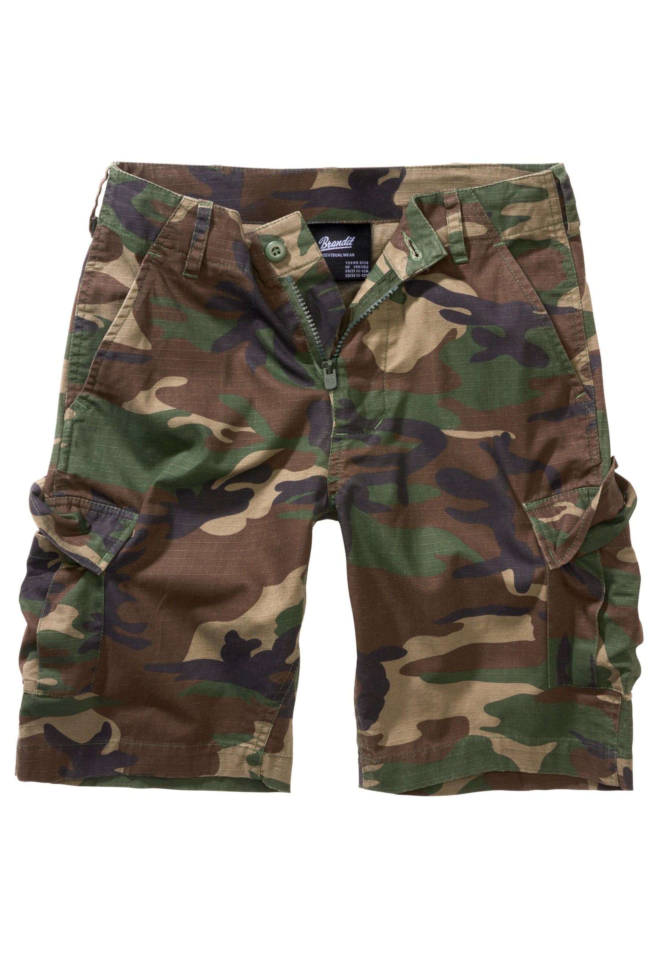 Brandit Trousers in Green: front