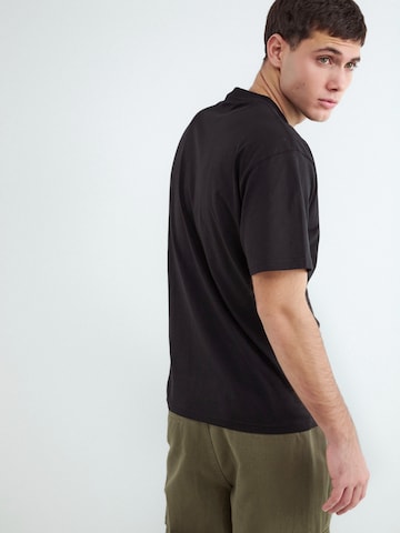 BALMOHK Μπλουζάκι σε μαύρο