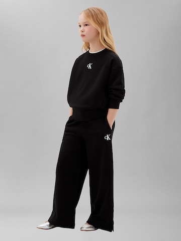 Calvin Klein Jeans Wide leg Trousers in Black