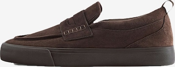 Pull&Bear Slip-ons in Brown: front