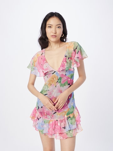 Rochie de vară de la Nasty Gal pe roz: față