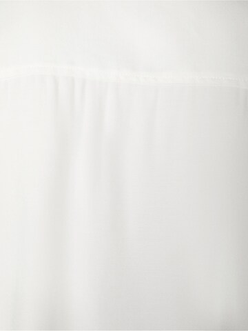 Bershka Comfort Fit Hemd in Weiß