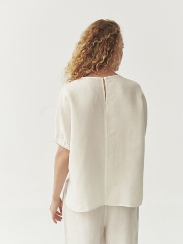 TATUUM - Blusa en blanco