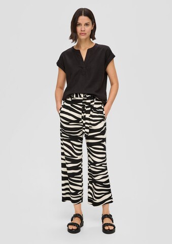 s.Oliver Wide leg Pleat-Front Pants in Black