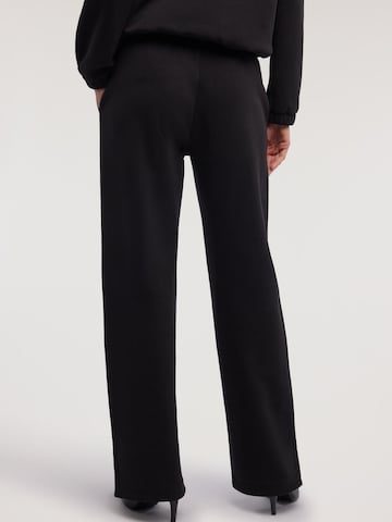 Pantaloni di Trussardi in nero