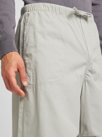 Loosefit Pantalon 'London' WEEKDAY en gris