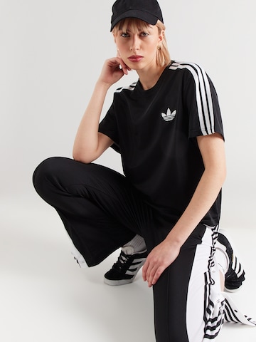 ADIDAS ORIGINALS Тениска в черно