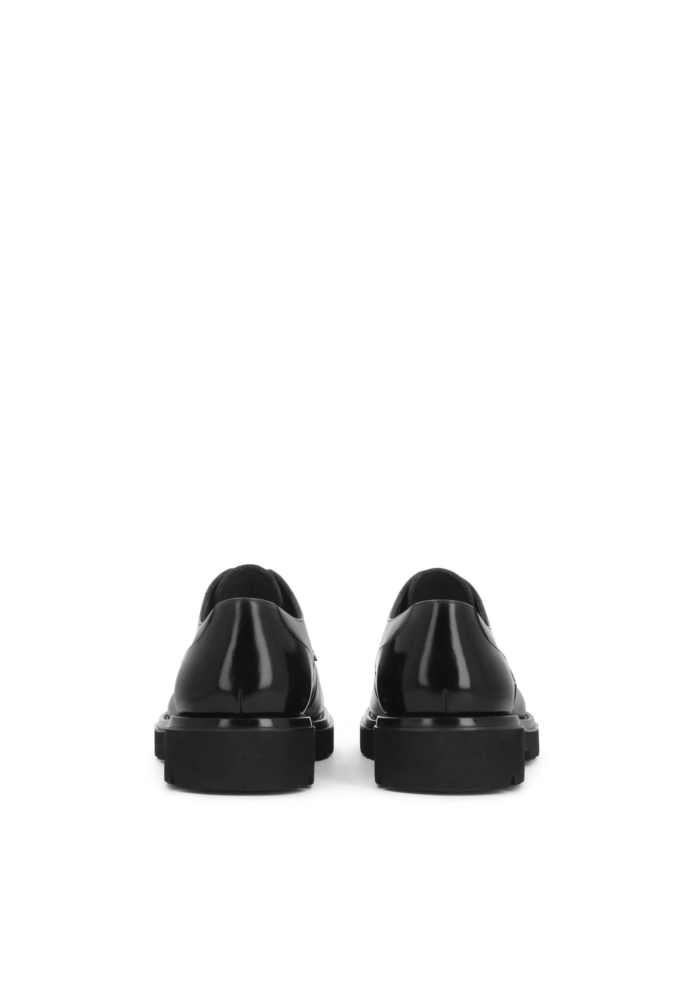 Scarpa stringata di Kazar in nero