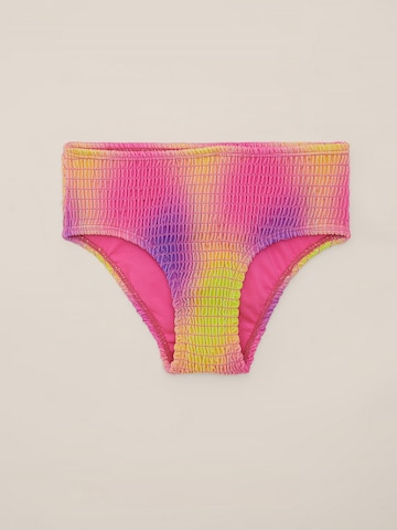 NA-KD Swimsuit in Pink: front