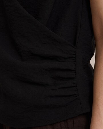 WE Fashion Blouse in Black