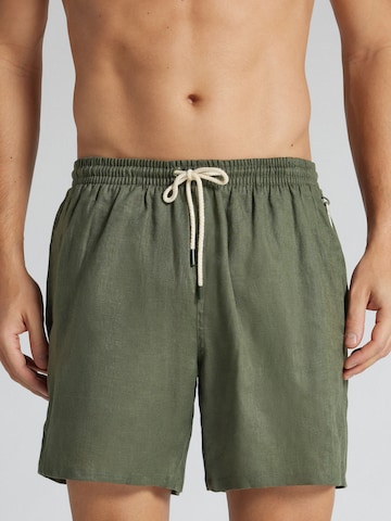 IUMAN Intimissimi Swim Trunks in Green: front