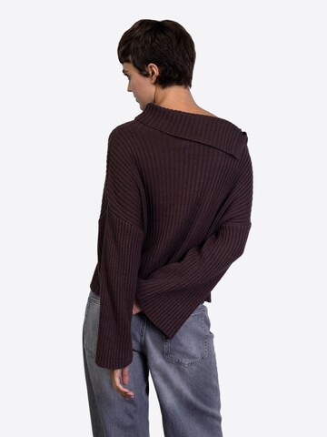 BROKE + SCHÖN Sweater in Brown