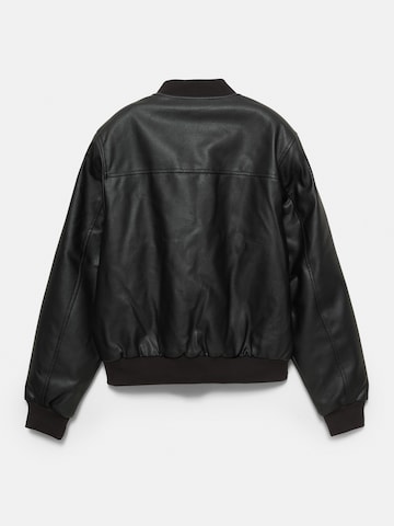 Giacca di mezza stagione di Pull&Bear in nero