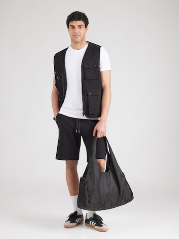 GUESS - Camiseta en blanco