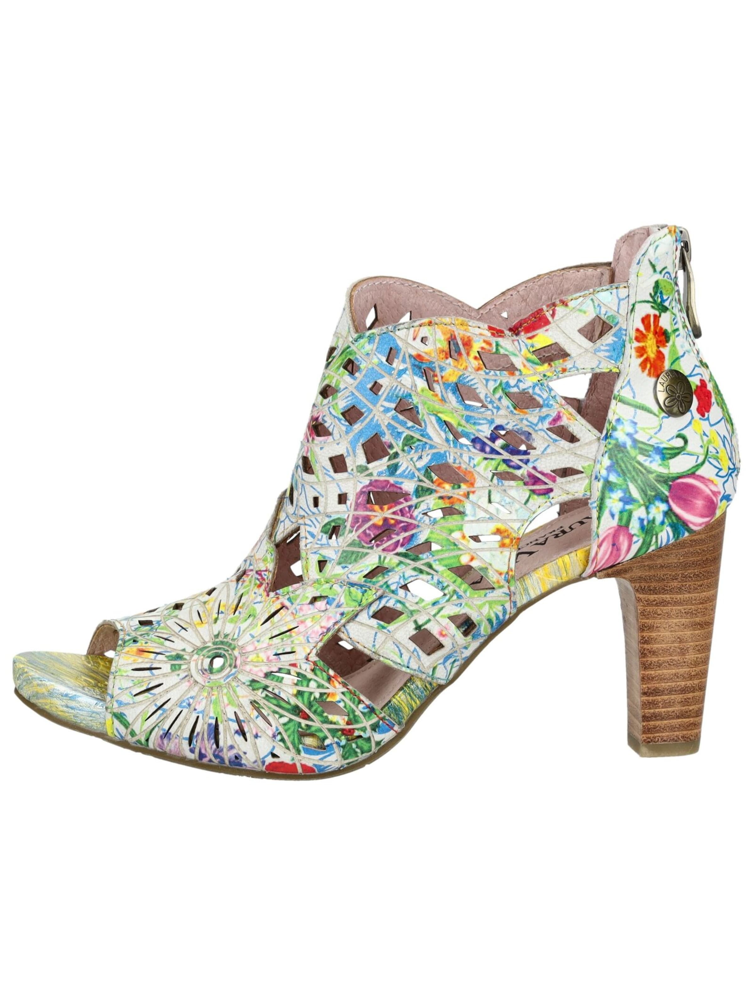 Laura Vita Ankle Boots in Green