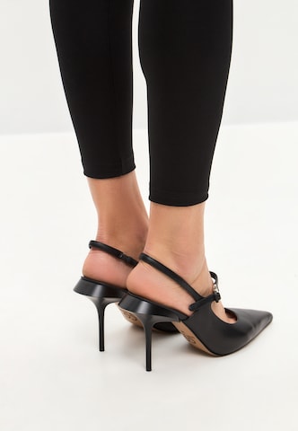 CESARE GASPARI Slingpumps in Zwart