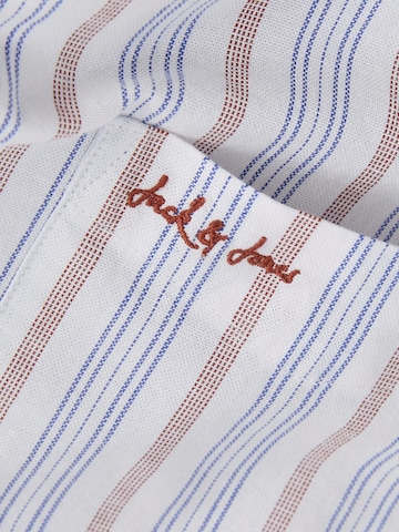 Coupe regular Chemise 'JJDEVIN' Jack & Jones Plus en blanc