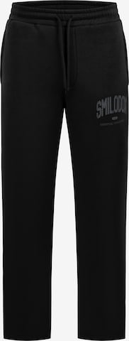 Smilodox Loosefit Oversize Jogginghose Oswin in Schwarz: Vorderseite