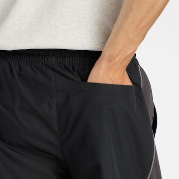 new balance Wide Leg Sporthose 'Trackside' in Schwarz